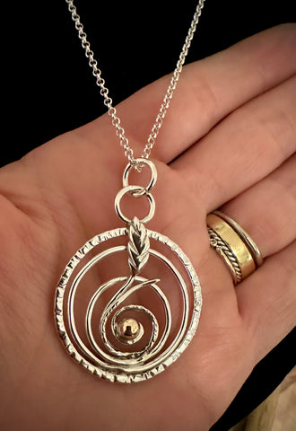 Prairie Roots Pendant 🌾