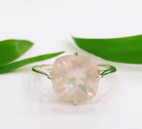 Rose Quartz Ring